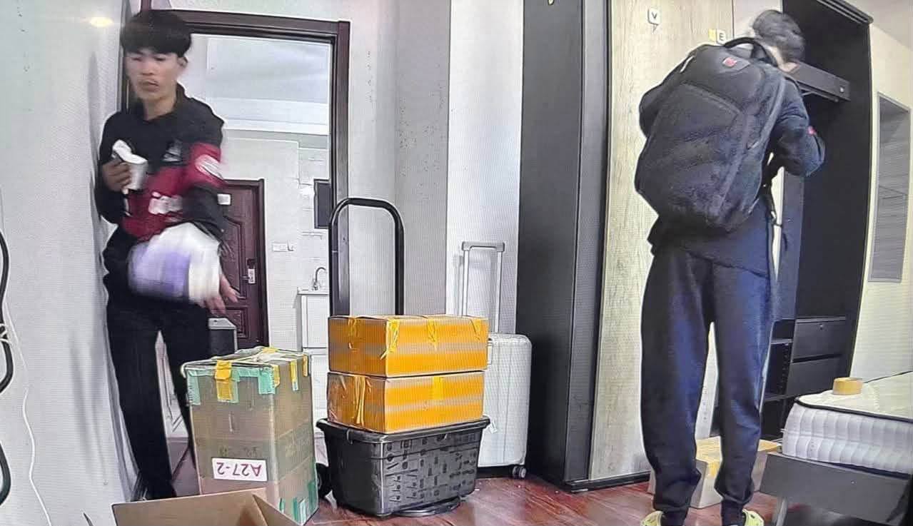 柬埔寨章卡蒙区查获近2万张诈骗用SIM卡