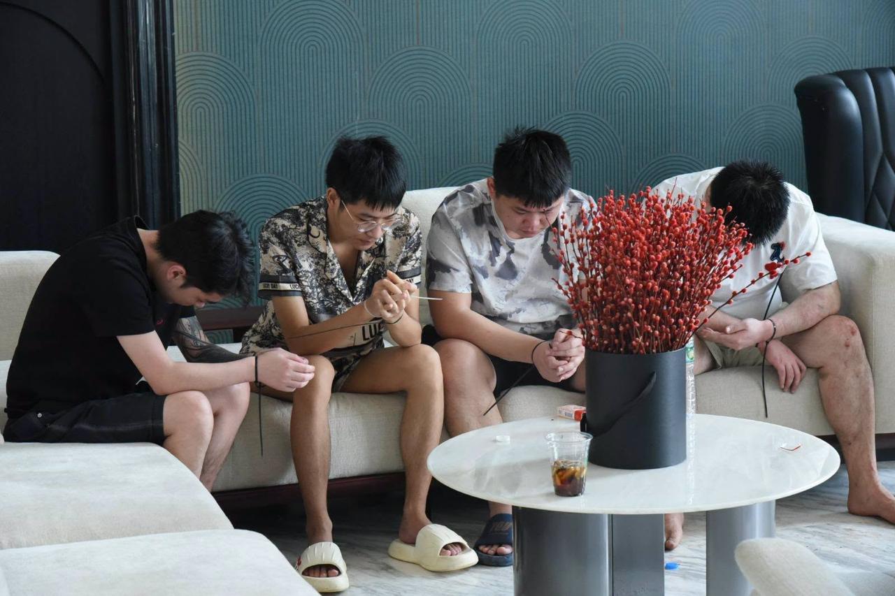 🇱🇦 老挝公安部专项行动 抓获30名涉案人员