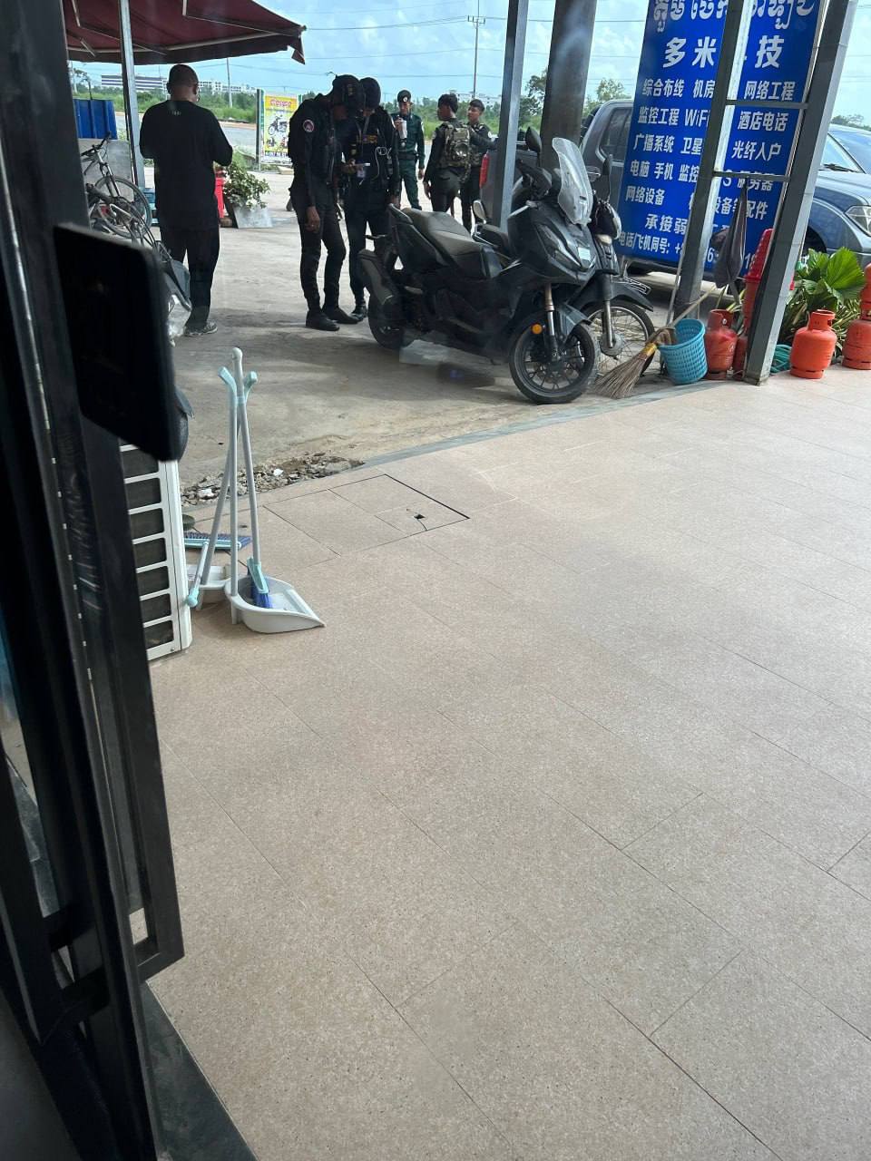🇰🇭戈公七星海今天也大检查，路上好多地方都有宪兵
