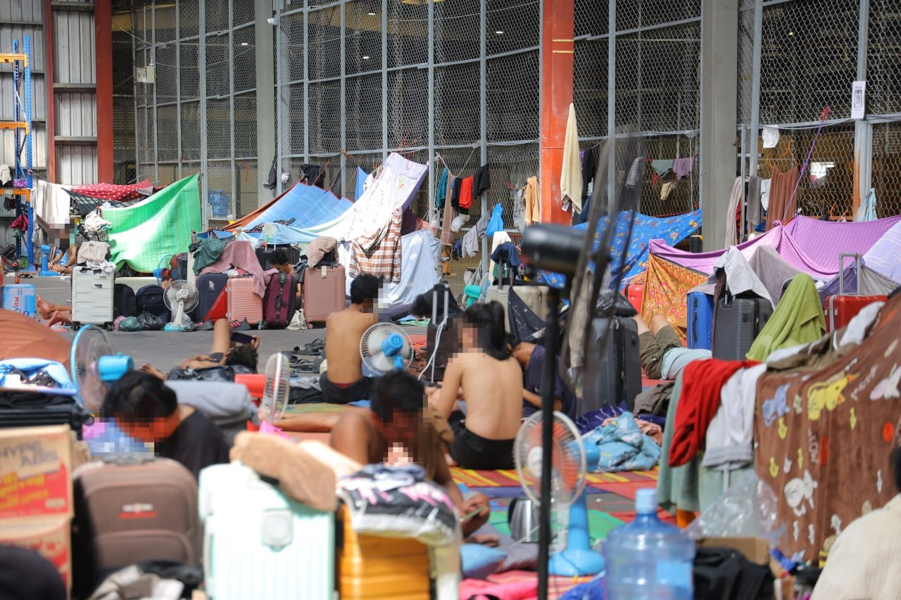 超400名印尼电诈人员滞留金边旧机场 呼吁使馆介入协助回国