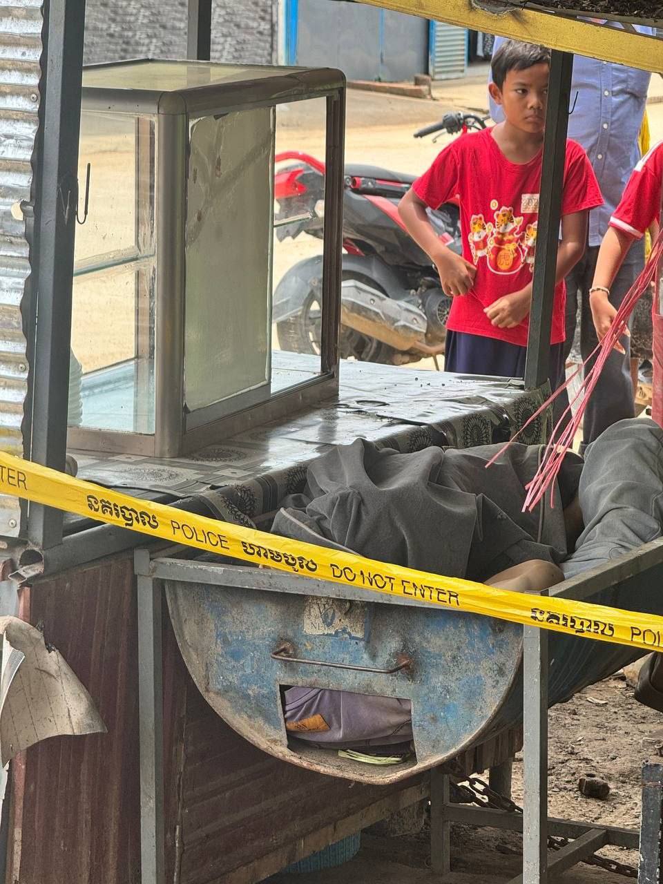 波贝一居民发现外籍人士死于烤肉炉