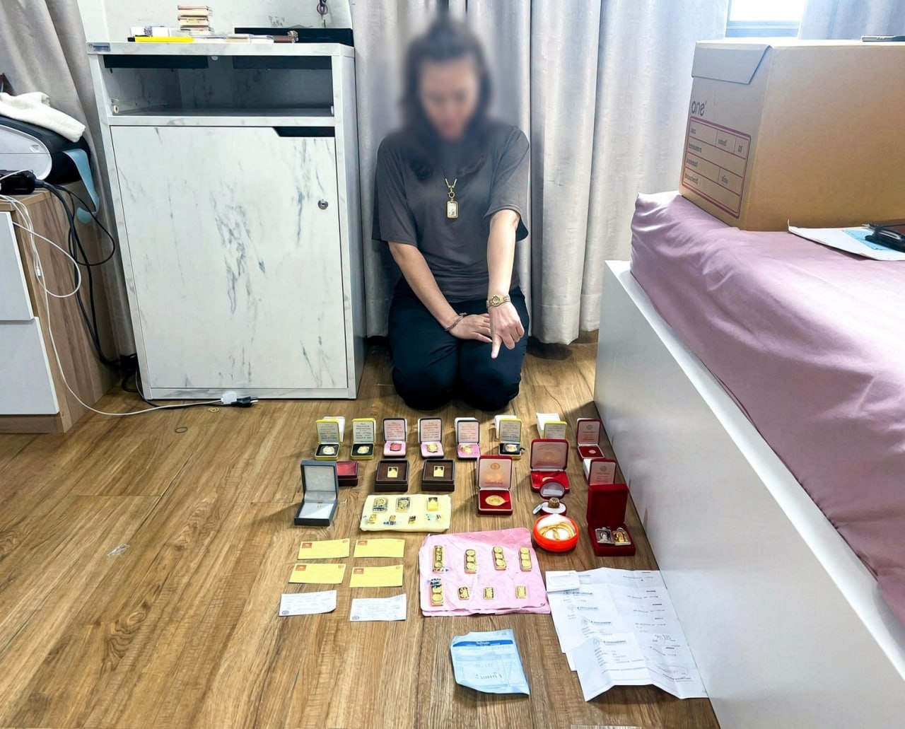 泰国破获借宗教敛财大案 查获数亿泰铢现金黄金