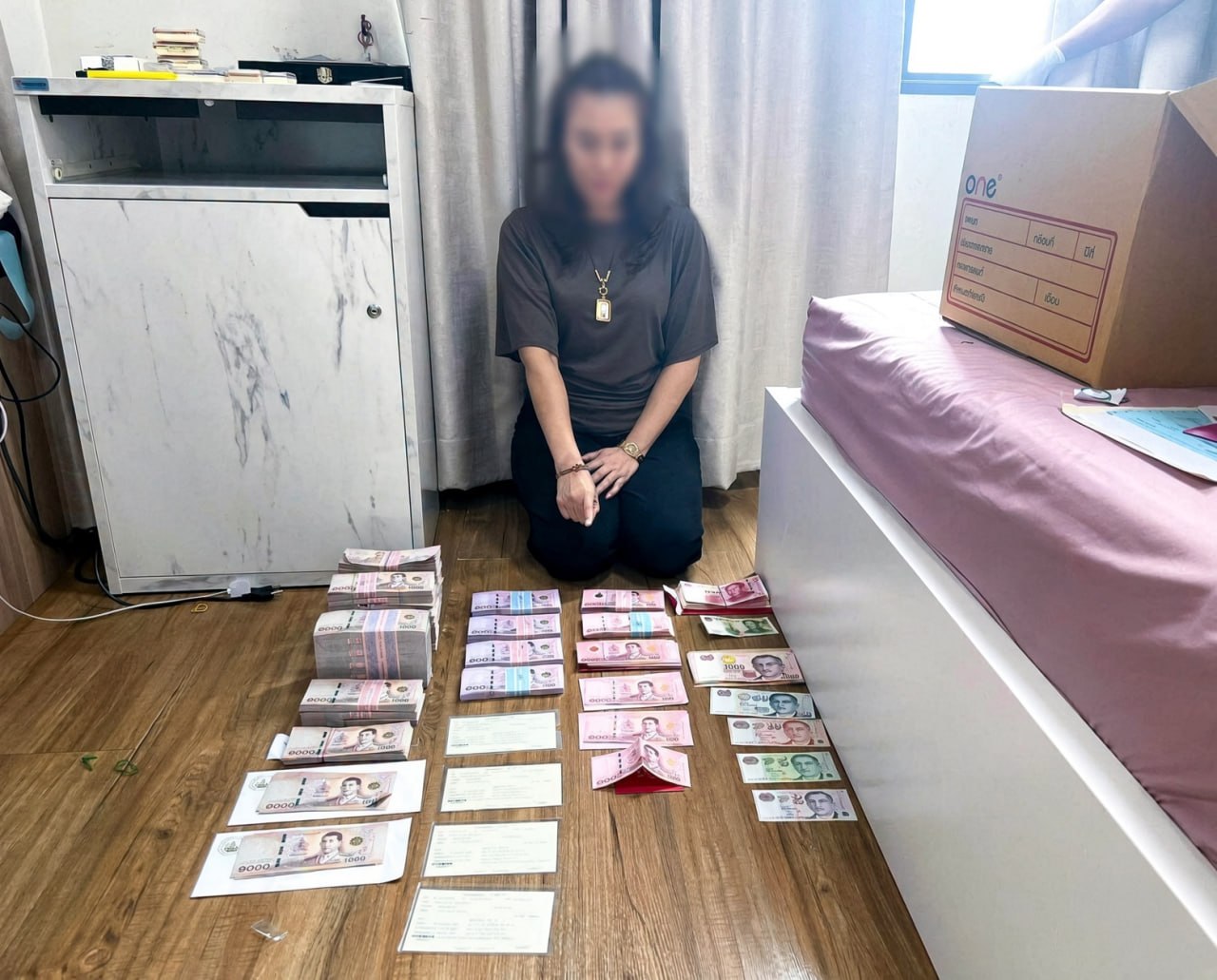 泰国破获借宗教敛财大案 查获数亿泰铢现金黄金