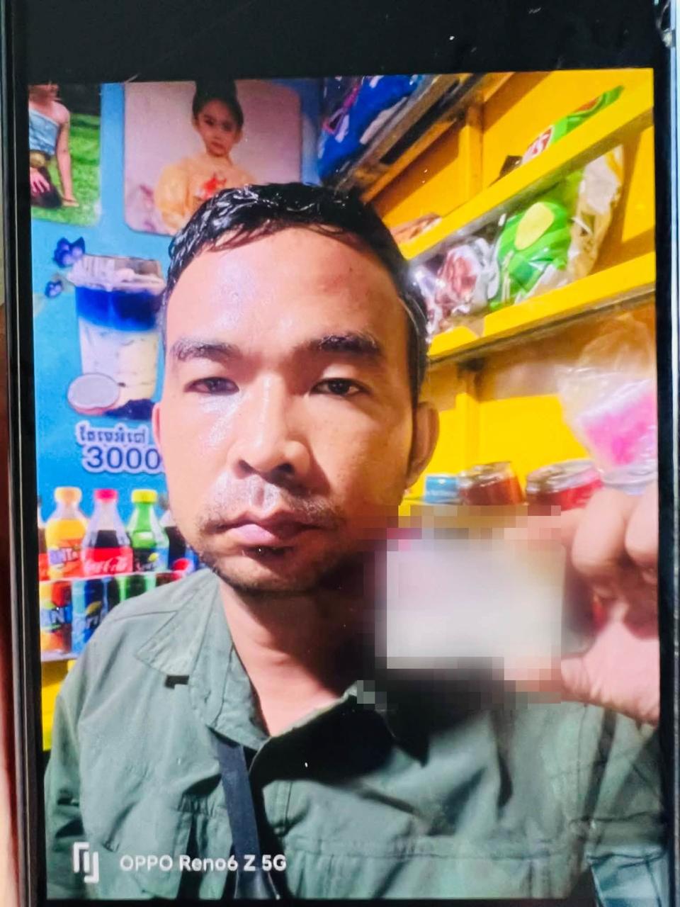 据柬媒报道,嘟嘟车司机谢赞索法近日搭载一对中国籍夫妇,原车费为3,100瑞尔,但…