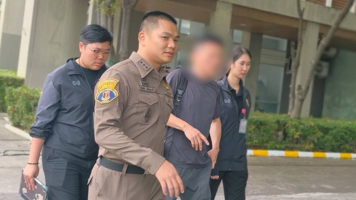 泰国警方联合移民局调查组于9月27日在芭堤雅一处豪华公寓内抓获一名中国籍通缉逃犯…