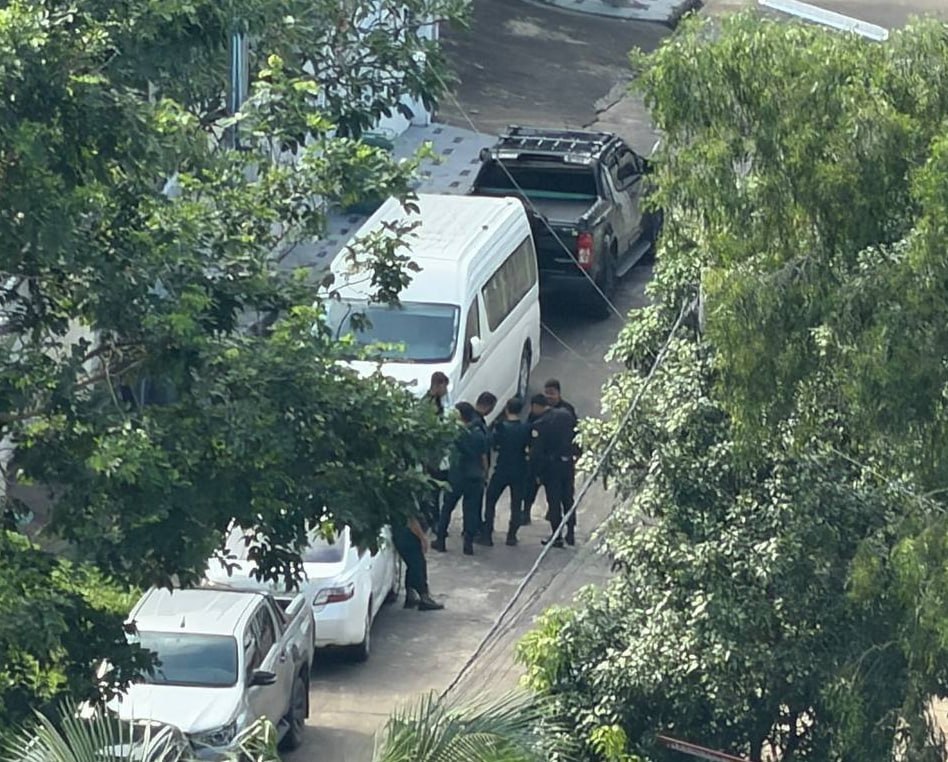 西港OB5 BS小区有警方行动，针对打野团队进行抓捕，提醒相关人员注意。