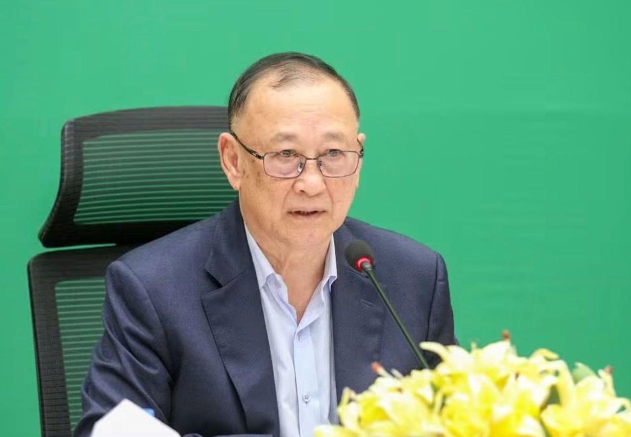 根据柬埔寨副总理兼内政部长苏速卡的指示,内政部国务秘书、全国打击非法赌博工作组组…