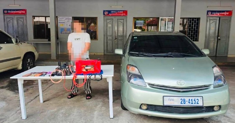 西港宪兵破获伪基站案 抓获1名中国籍嫌犯