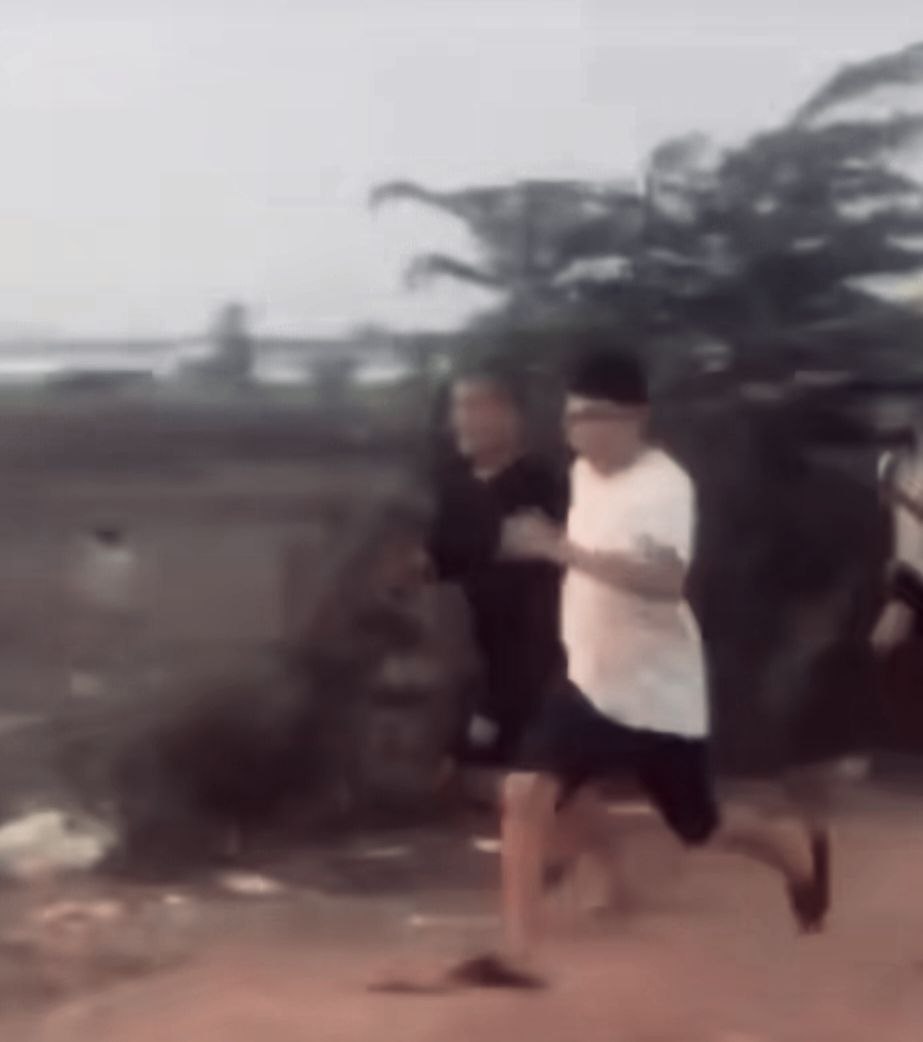 撒丫子快跑