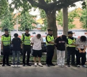 暂时侥幸的落网之鱼