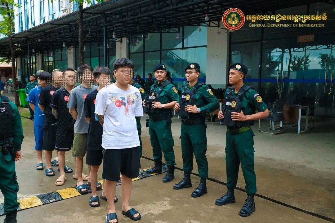 柬埔寨遣返90名涉电诈及非法居留中国公民