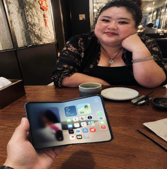 小编称拿下iPhone Duo