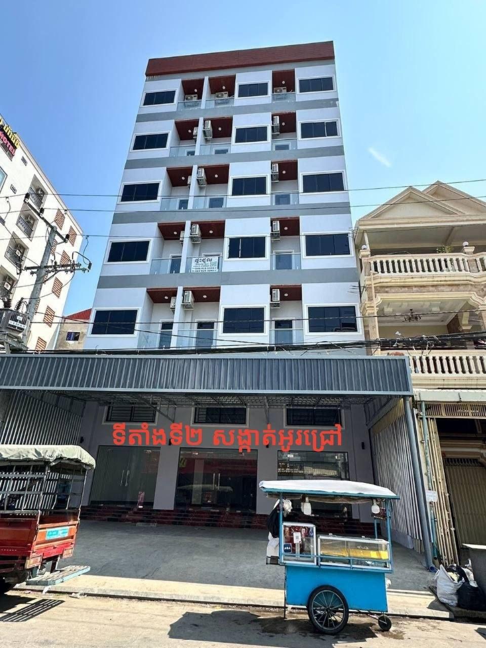 波贝市清查3处窝点抓获多国人员并缴获枪支炸弹